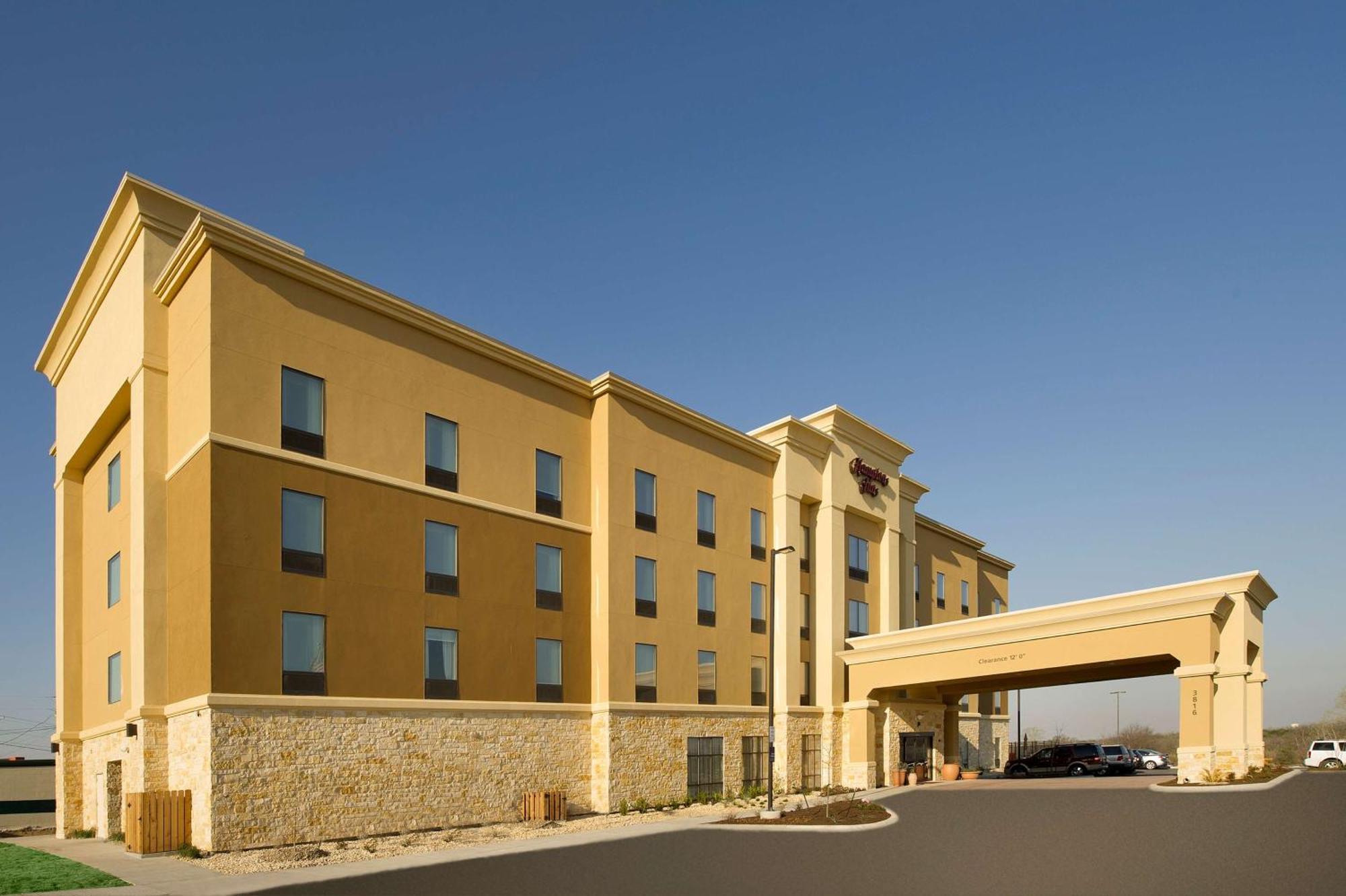 Hampton Inn Темпъл Екстериор снимка
